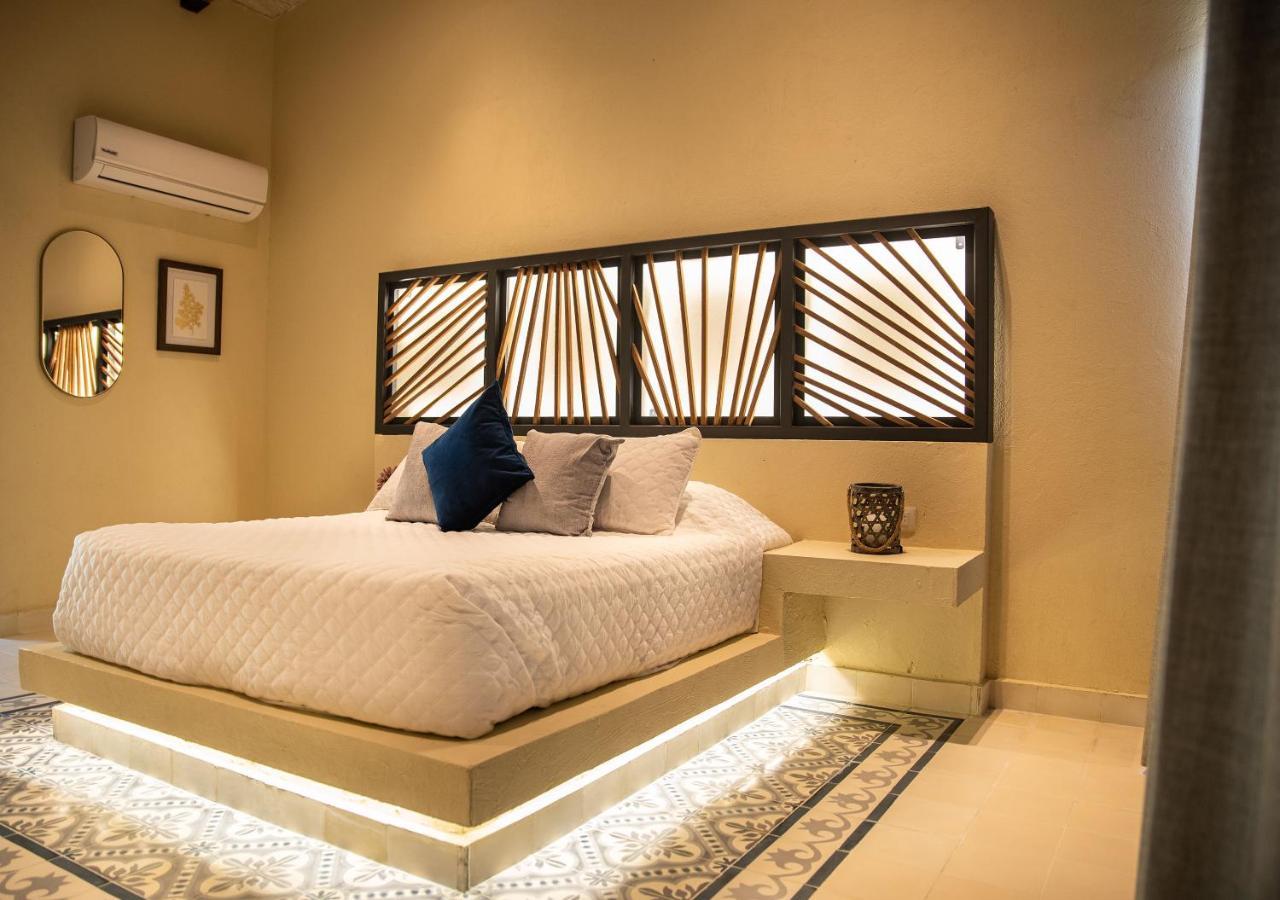 Gardenia Springs Hotel